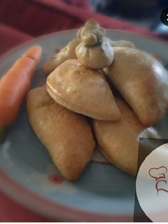 A picture of Baked meatpie.