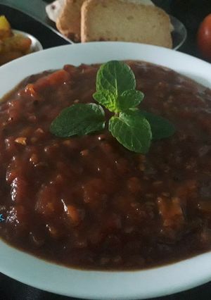A picture of Tomato chatuny👉 sweet and sour taste.