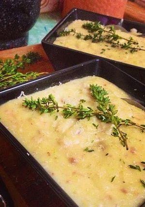 A picture of Creamy Potato, Bacon & Leek Soup.