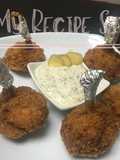 Bombones de pollo empanizados con salsa tártara
