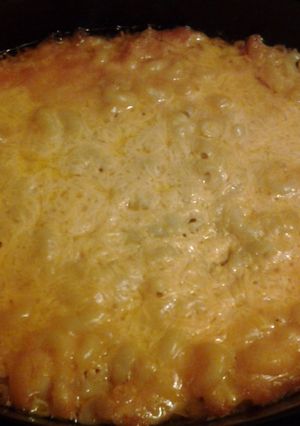 A picture of Macaroni and cheese (crockpot).