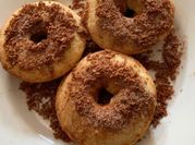 Una foto de donas de azúcar