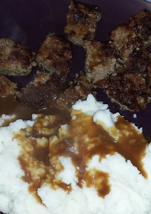 A picture of Cracker Crusted Cubed Steak.