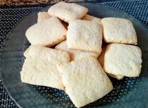 Una foto de Galletitas dulces crujientes (sin leche y sin manteca)