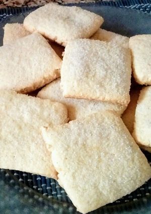 Una foto de Galletitas dulces crujientes (sin leche y sin manteca)