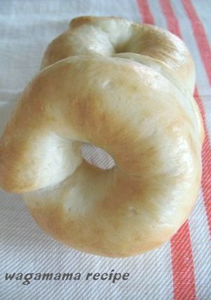 A picture of So Chewy! Authentic Bagel Shop Bagels.