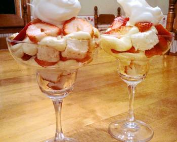 Unique Recipe Strawberry Vanilla Trifle Delicious Steady