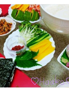 A picture of Sushi Handrolls for a Feast.