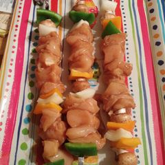 A picture of Chicken kabobs.
