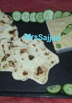 A picture of Hummus With Pita Bread #SehriContest  #CookpadSehri.
