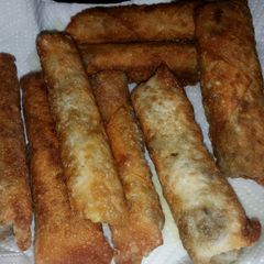 A picture of SugaMamas California Style Lumpias for Beef Lovers.