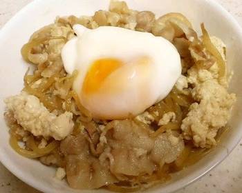 How To Making Recipe An Economical Dish  Pork Bean Sprouts and Tofu Sukiyakidon Rice Bowl Most Delicious
