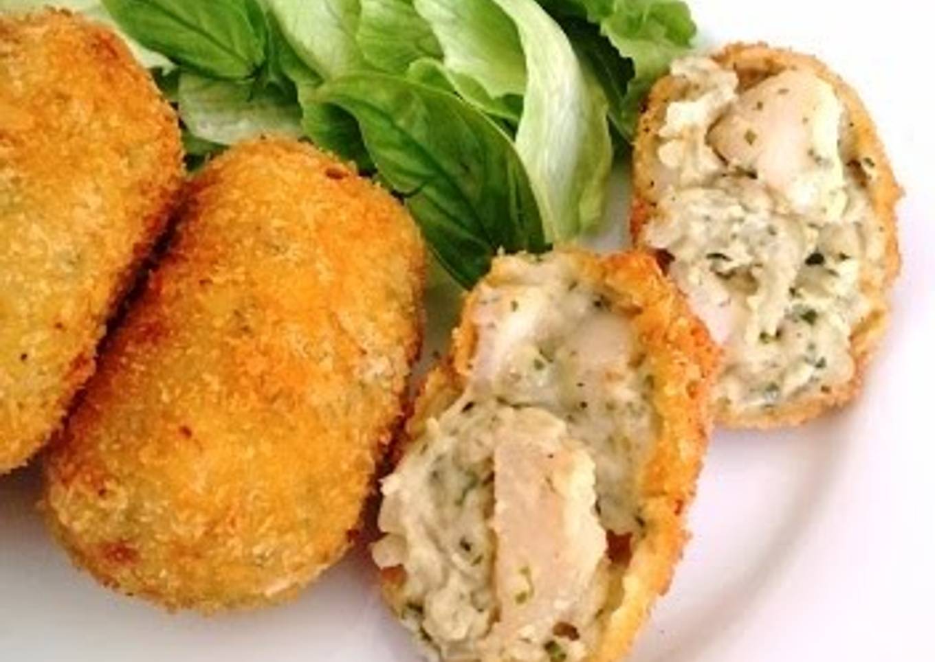 Scallop Cream Croquettes with Pesto Genovese