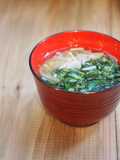 Japanese-style volumetrics soup made with moroheiya and mushrooms