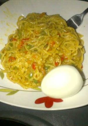 A picture of 10mins Noodles with Boiled Egg.