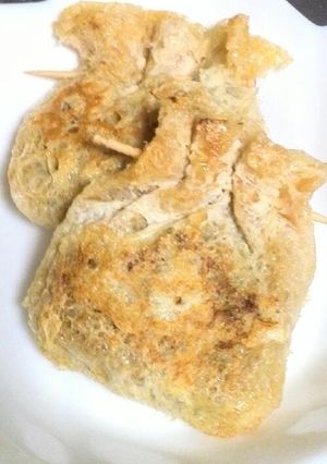A picture of Natto-filled Crispy Fried Aburaage Pouches.