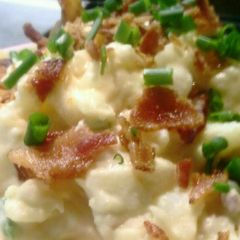 A picture of Sriracha and Bacon Potato Salad.