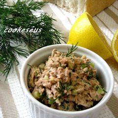 A picture of Tuna Salad with Dill and Lemon.