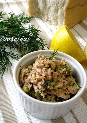 A picture of Tuna Salad with Dill and Lemon.