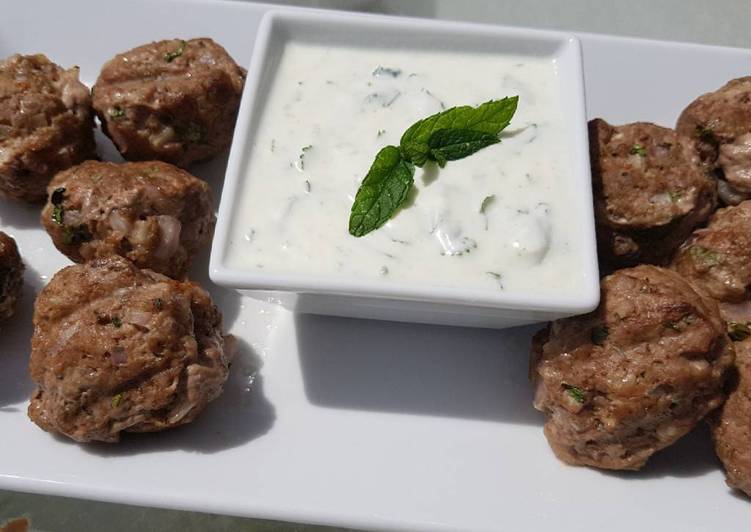 Spicy lamb meatballs with a tangy yoghurt sauce