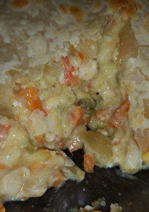 A picture of Super Cheap & Easy Chicken Pot Pie.