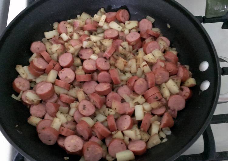 Easiest Way to Prepare Any-night-of-the-week Skillet Sausage and Potatoes