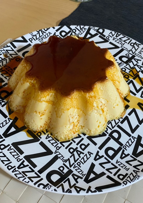 Una foto de Flan de Leche condensada