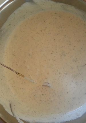 A picture of Ranch Dressing.