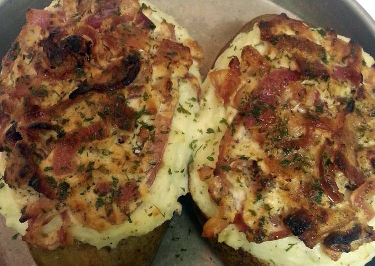 Quick and Easy Twice Baked Potatoes with Goat Cheese, Carmalized Onions and Bacon