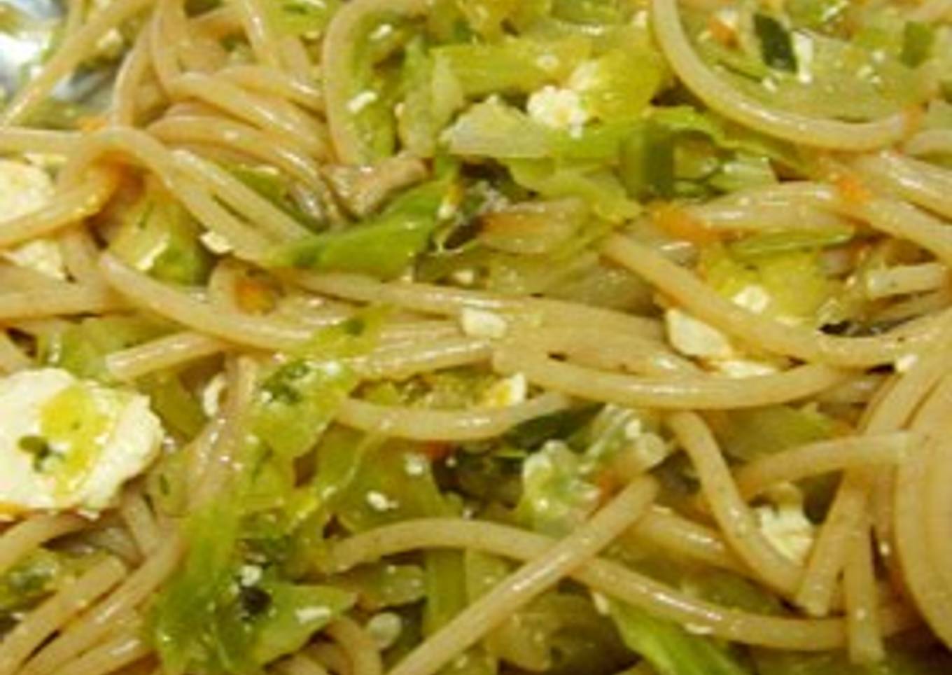 Vegetable paste with tofu and salt