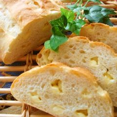 A picture of Cheesy French Bread in a Bread Machine.