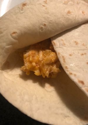 A picture of Cheesy Chicken Burritos.