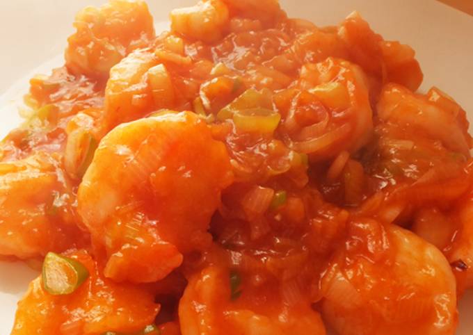 Simple Way to Prepare Any-night-of-the-week Easy Chili Prawn Recipe