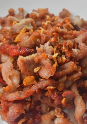 รูปของ หมูทอดกระเทียมพริกแห้ง