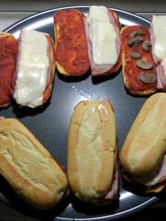 A picture of quick and easy pizza sub sandwiches'.
