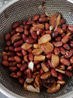 A picture of Fried Peanut.