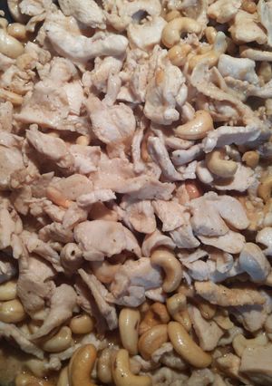 A picture of Stir Fried Cashew Chicken.