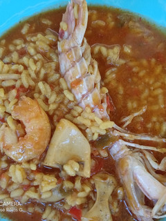 Una foto de Arroz meloso de galeras