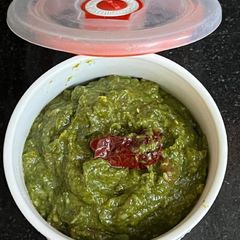A picture of Broccoli 🥦 & Spinach Saag.