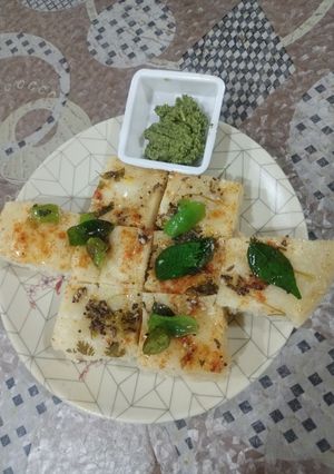 રવાના ઢોકળા (Rava Dhokla Recipe In Gujarati) રેસીપી મુખ્ય ફોટો