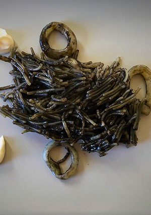 Foto principal de Fideuà negra con calamares