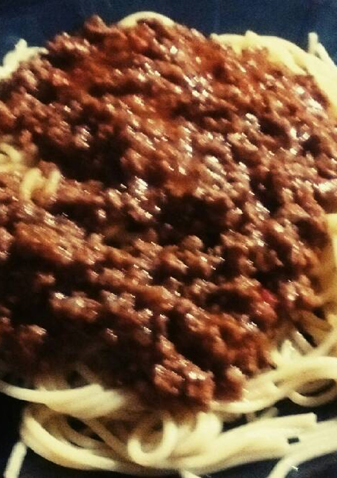 Una foto de Fideos con salsa bolognesa