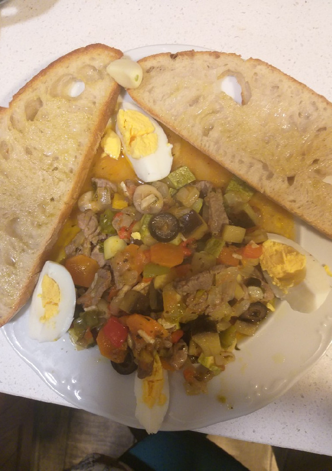 Una foto de Samfaina amb vedella