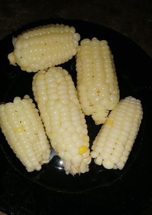 A picture of Boiled maize.