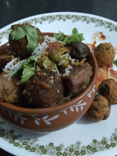 કચ્છી ઊંધિયું (Kutchi Undhiyu Recipe In Gujarati) રેસીપી મુખ્ય ફોટો