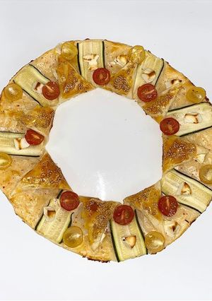 Une photo de Couronne Feuilletée et ses Légumes du Soleil