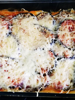Una foto de Pastel de berenjenas al queso 🍆🧀