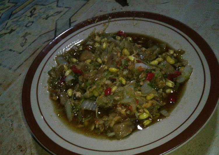 Anti Ribet, Memasak Tumis sawi putih dan bakso Ekonomis