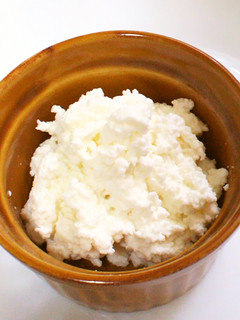 A picture of How to Make Low-Fat Ricotta Cheese in the Microwave.