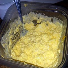 A picture of easy egg salad.